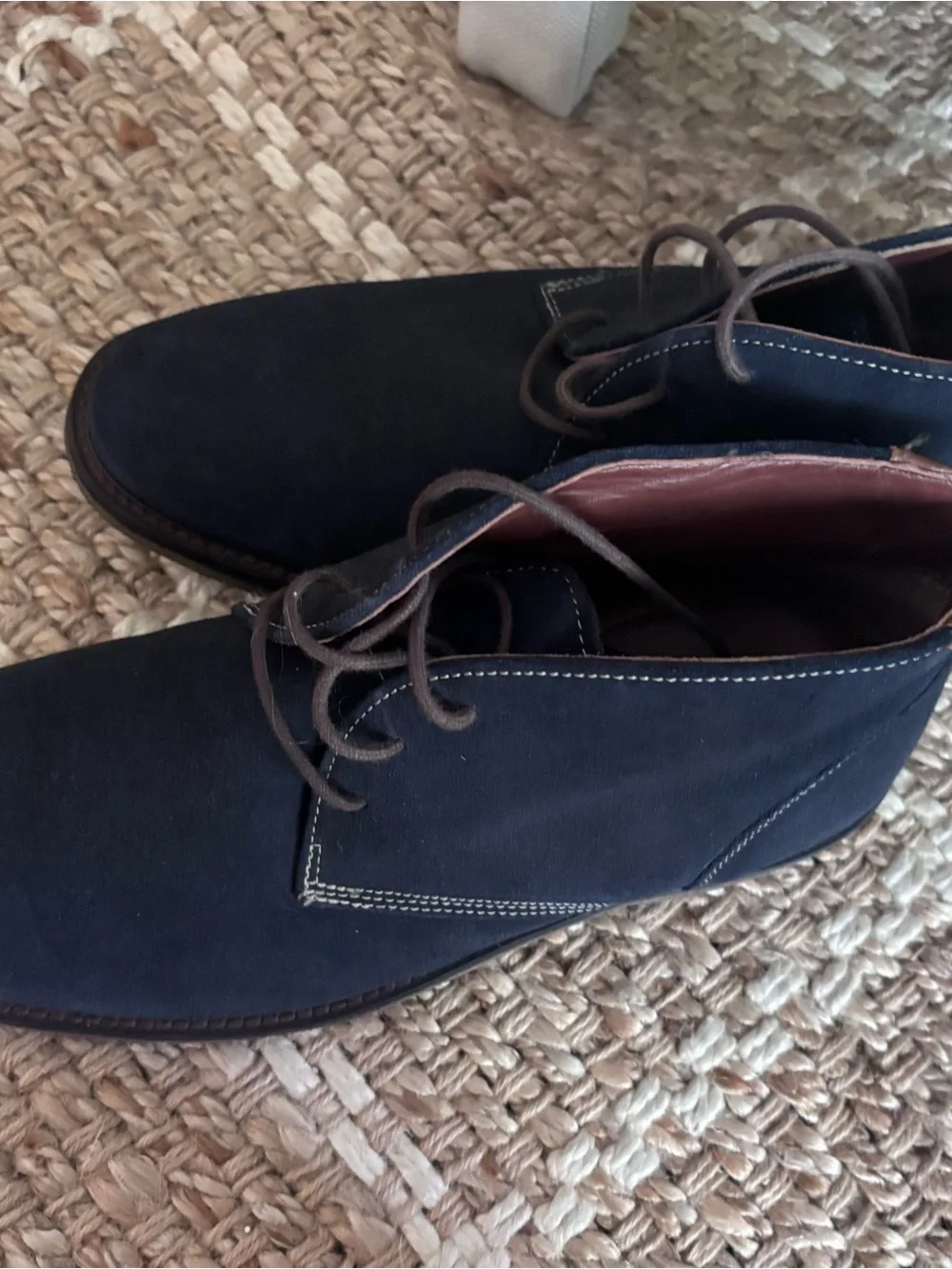 Men’s Johnston and Murphy Copeland boot Navy Suede Chukka Boots -Classic Lace-Up
